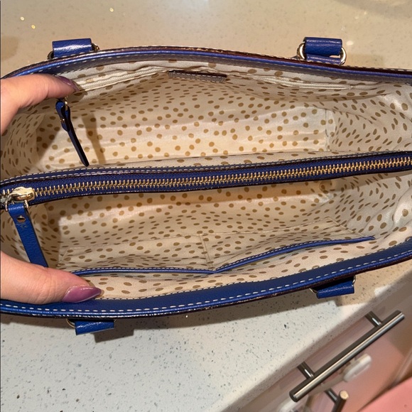 kate spade cobalt blue Wellesley Quinn tote bag featuring gold-toned hardware. - Picture 14 of 14